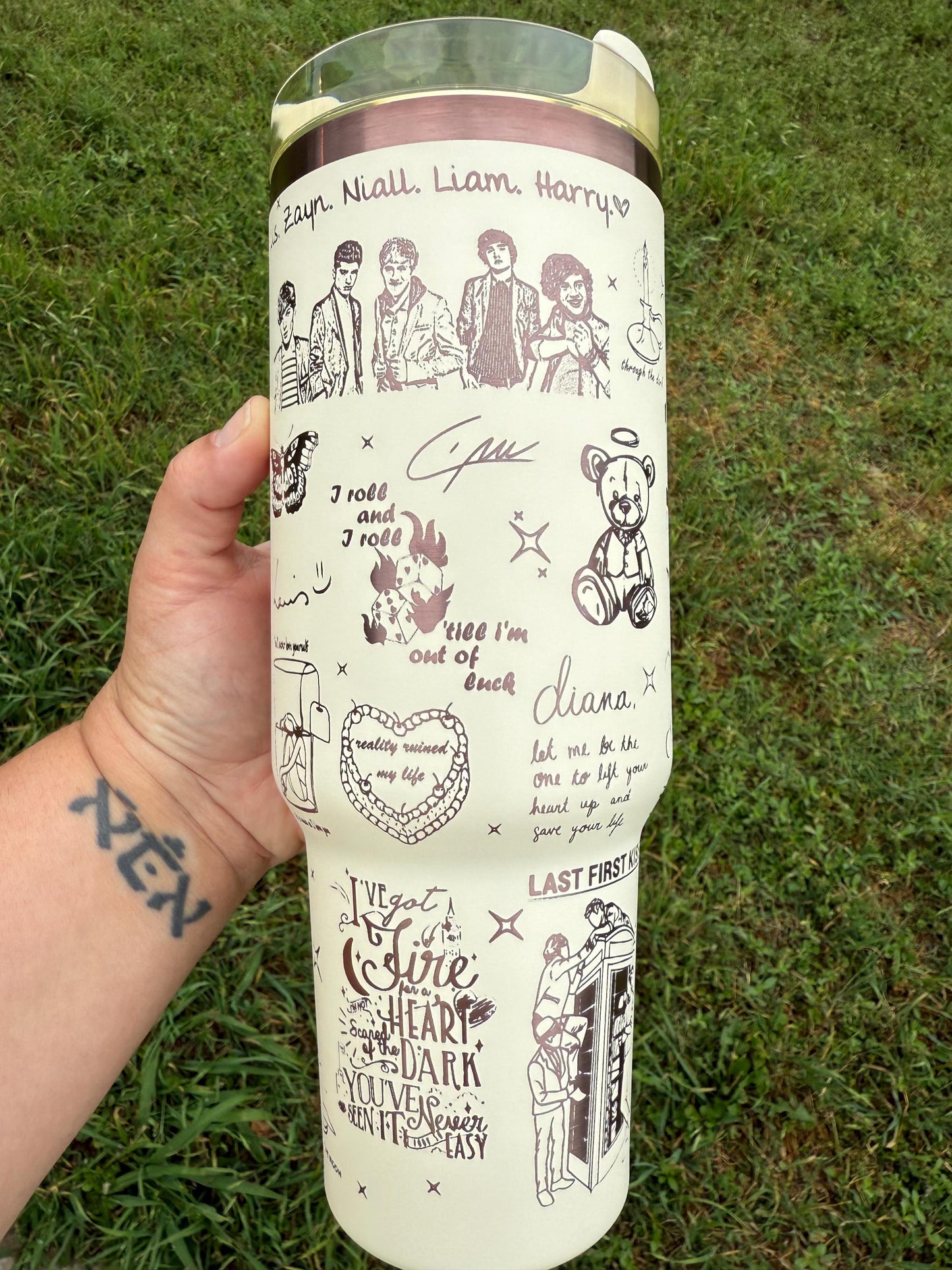One Direction Custom Tumbler - Perfect for 1D Fans!